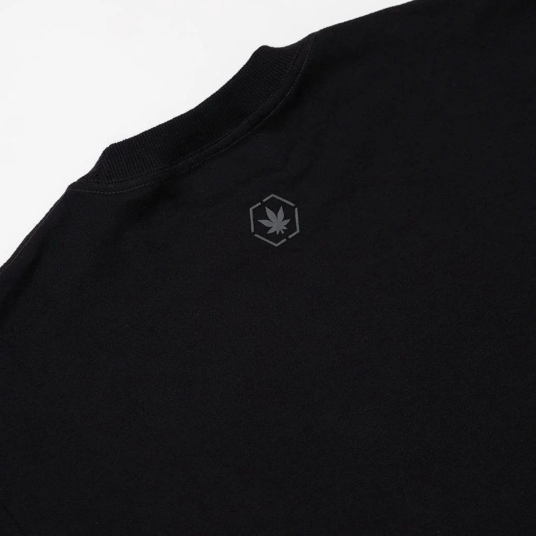Stoned&Co Void : World Tee Black