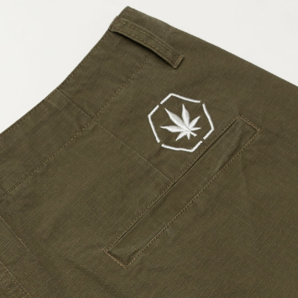 STONED BLESSED25 CARGO SHORTS OLIVE