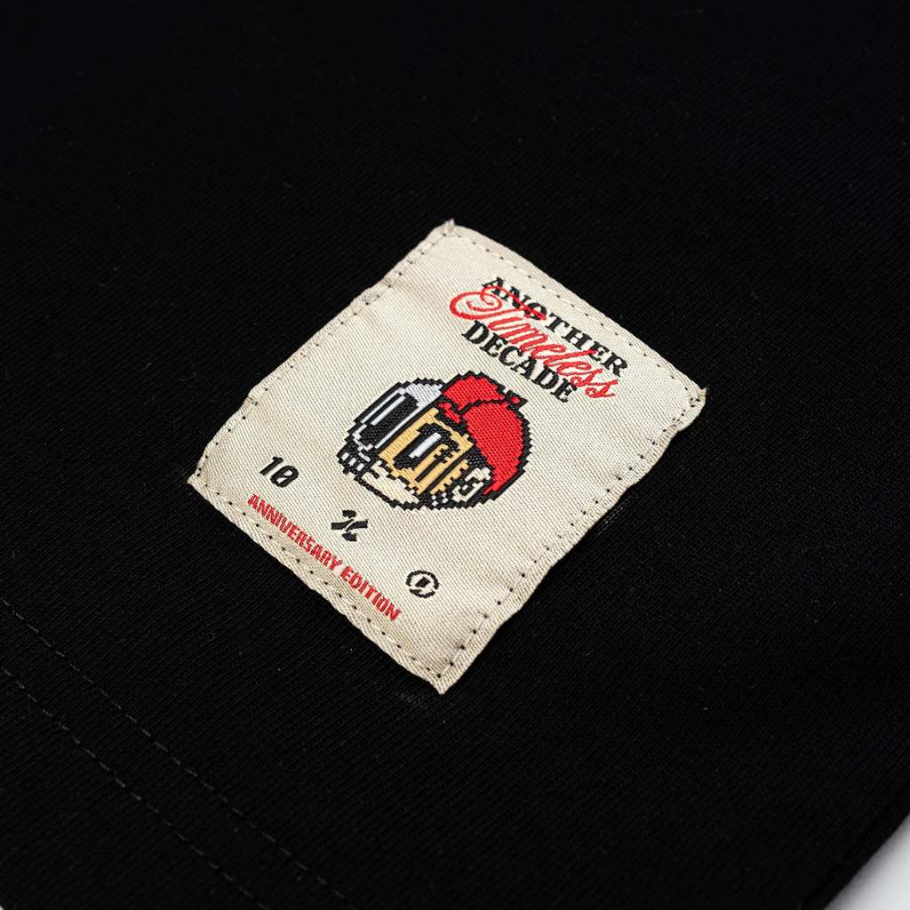 Dr Mister : Vintage Romance Broad Tee Black