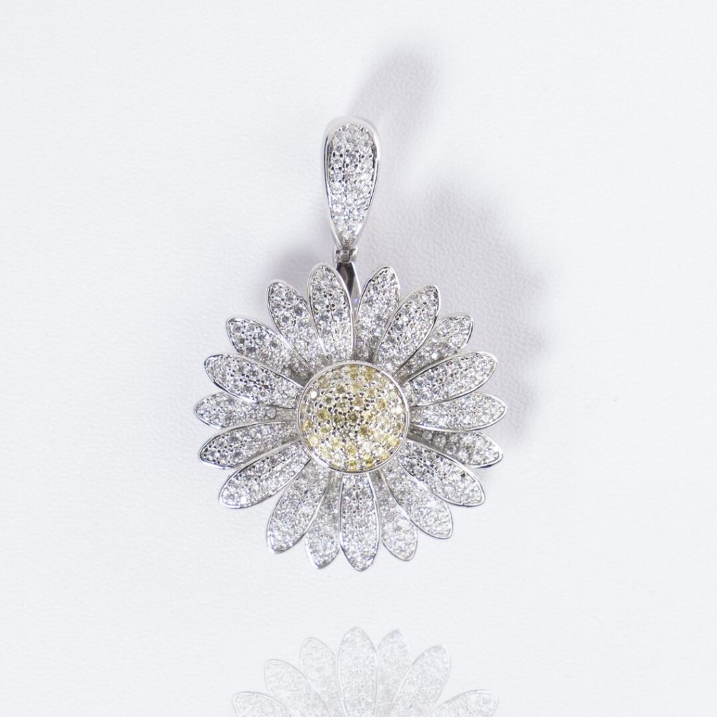 2HYPE ICED-OUT SUNFLOWER PENDANT