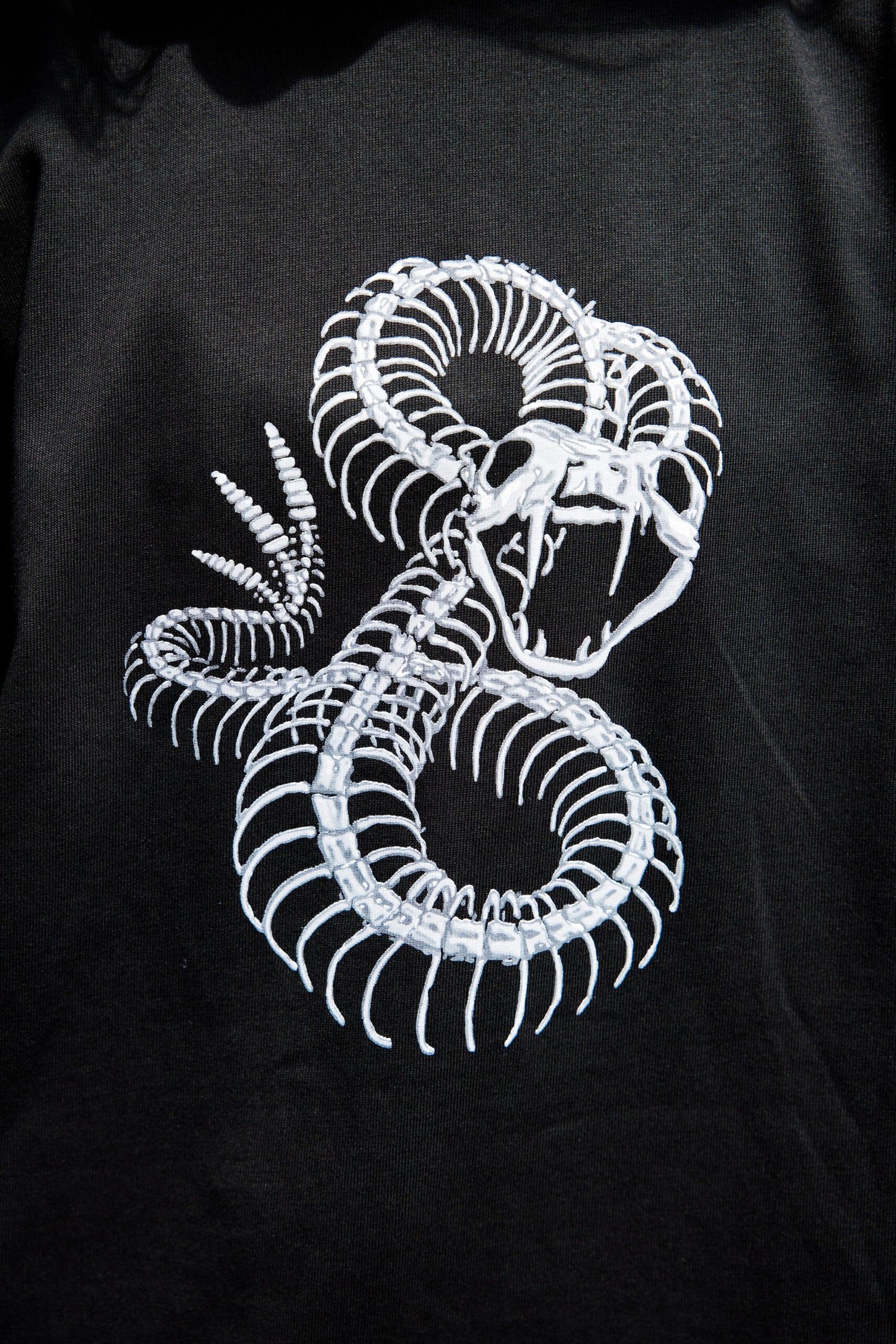 FRDCO : Snake EMP Graphic Tee Black