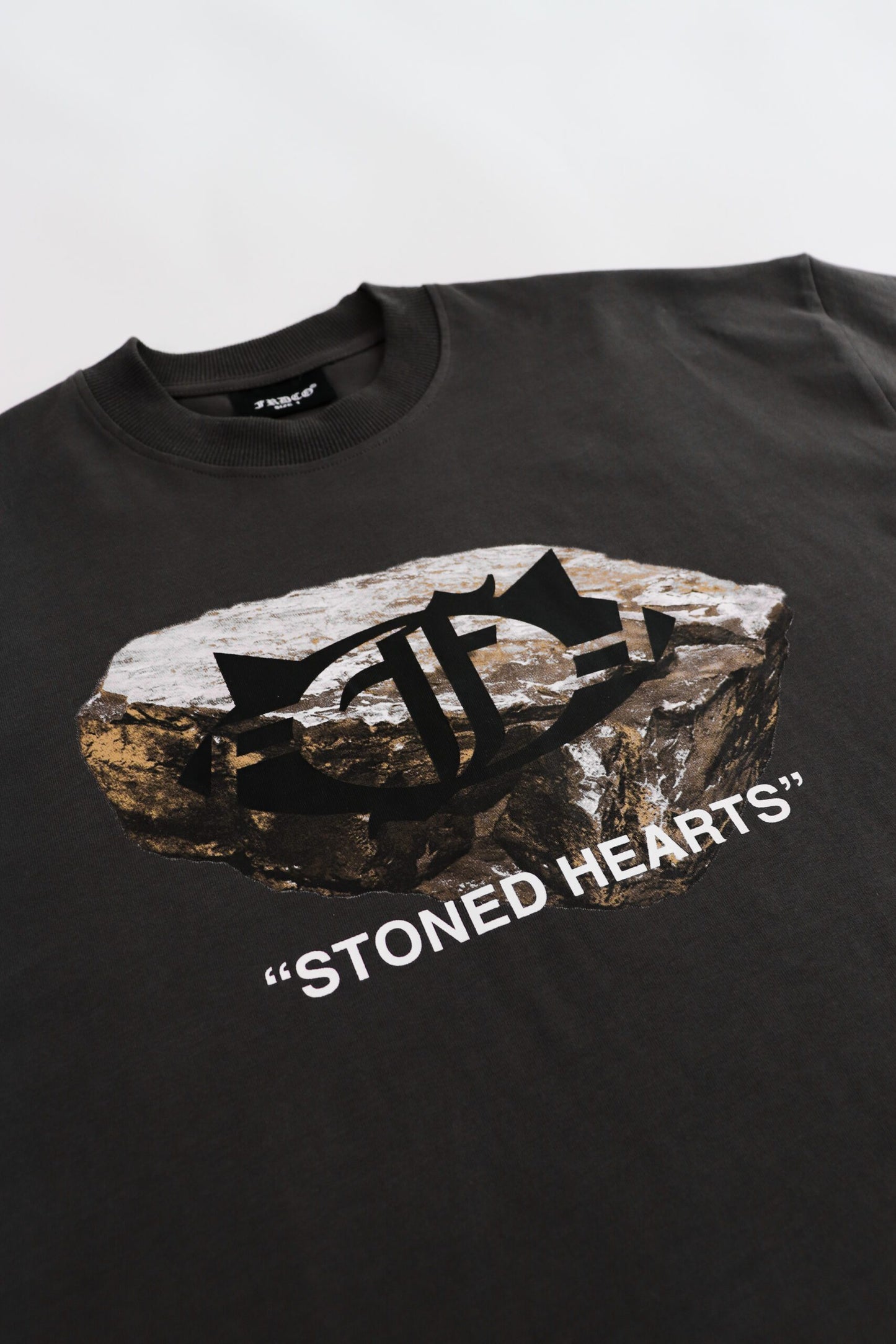 FRDCO : Stoned Hearts Tee Grey