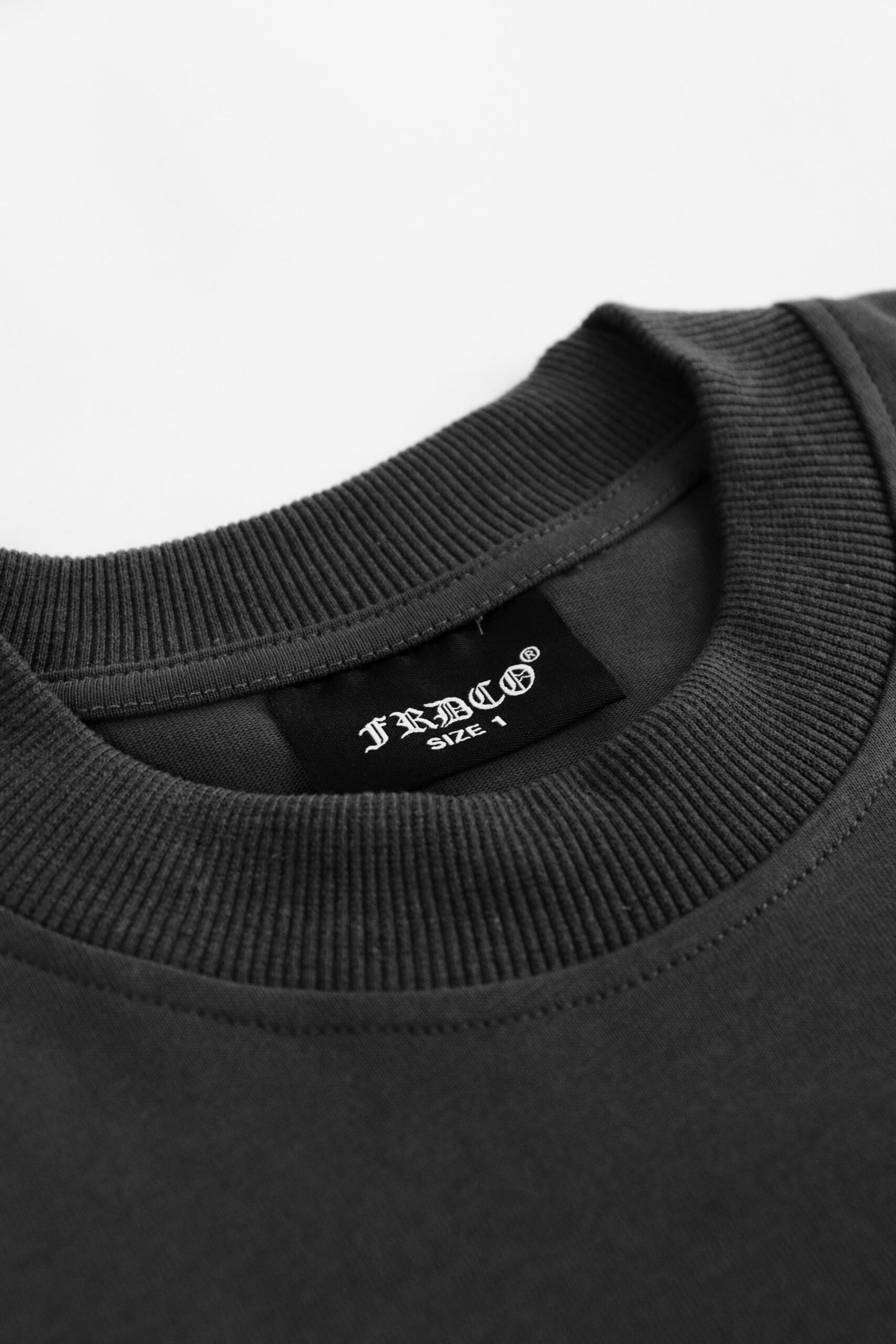 FRDCO : Stoned Hearts Tee Grey