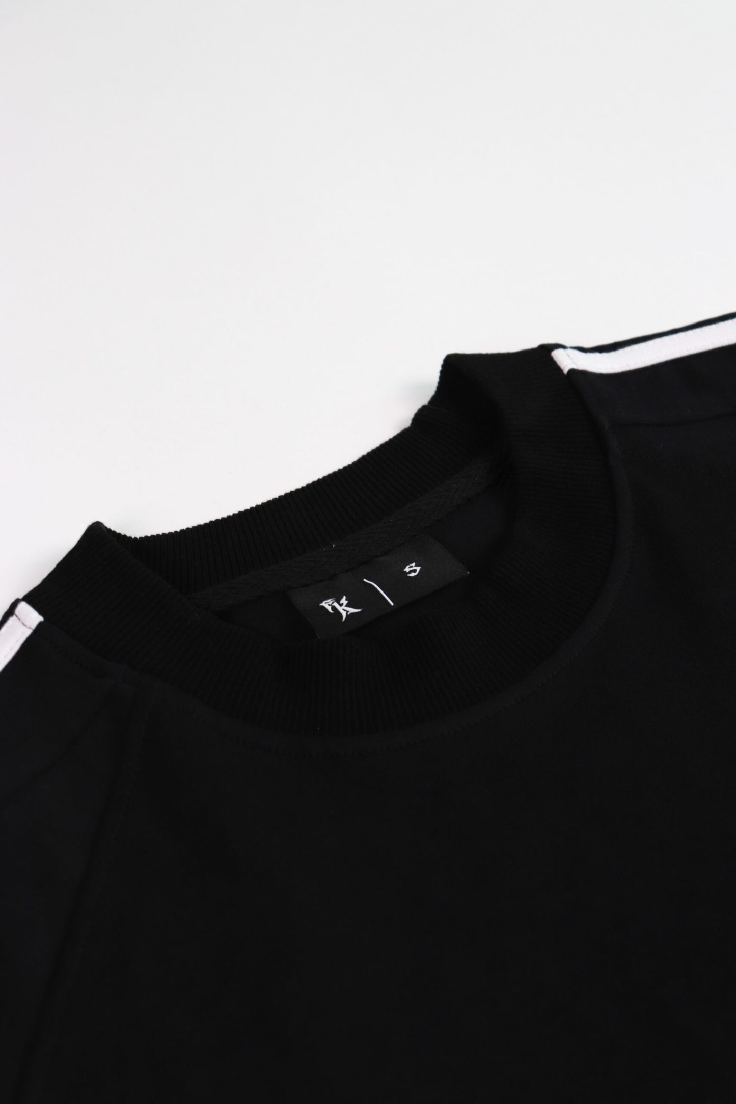 Futurekind : Trap ERA Badges Logo Tee Black