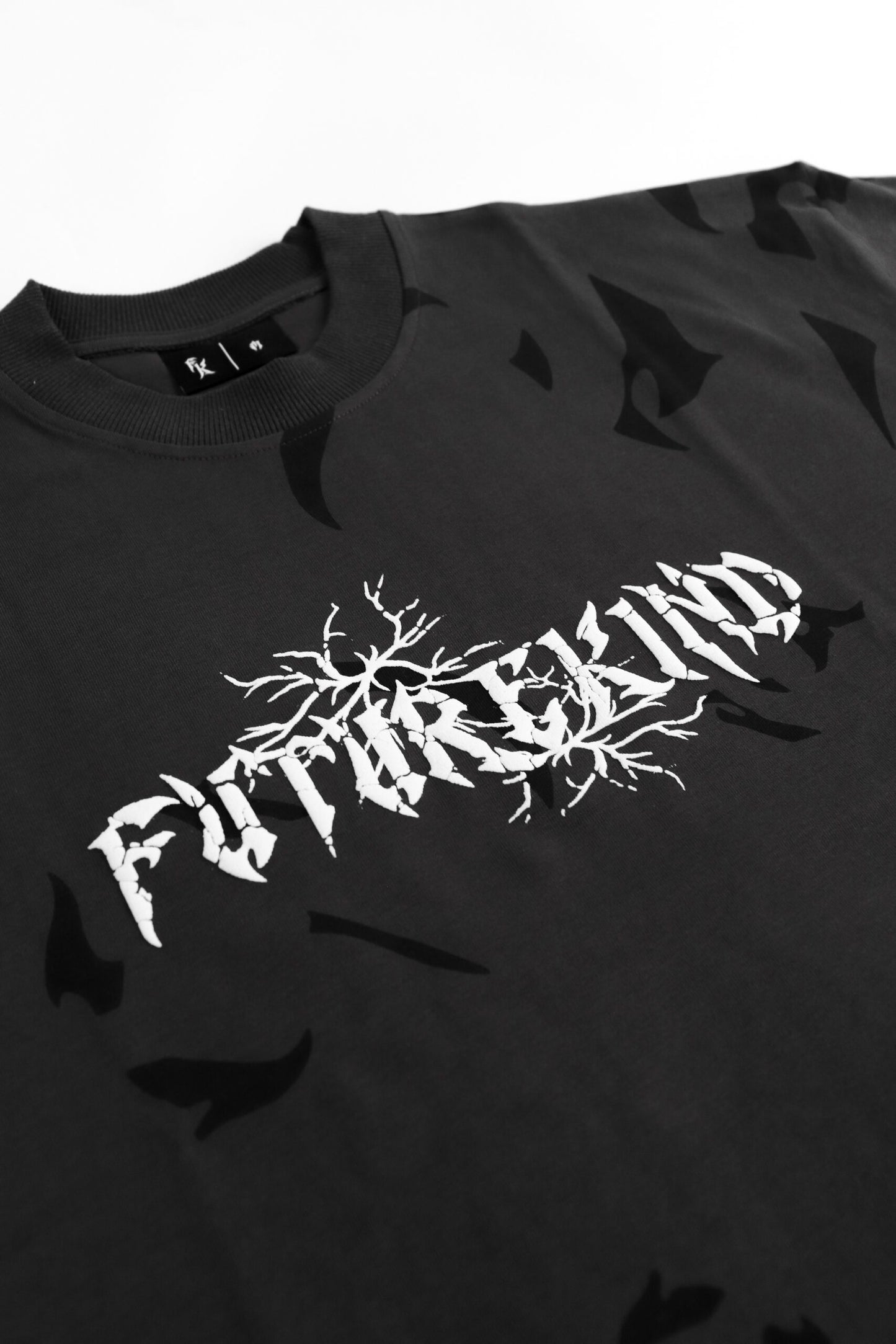 Futurekind : Time Crack Essential Tee Grey
