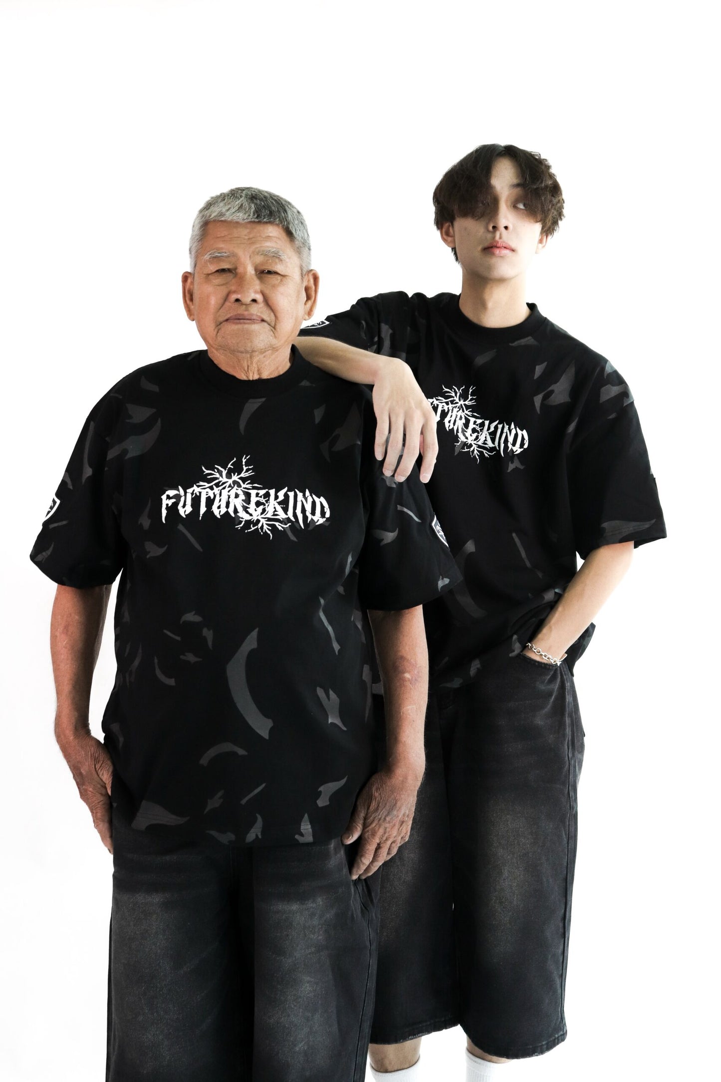 Futurekind : Time Crack Double Badges Tee Black