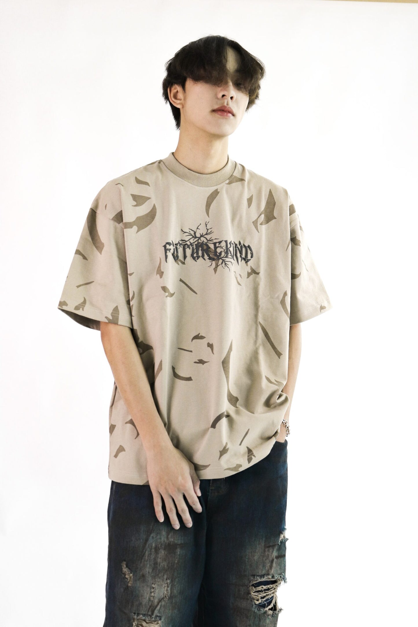 Futurekind : Time Crack Essential Tee Brown
