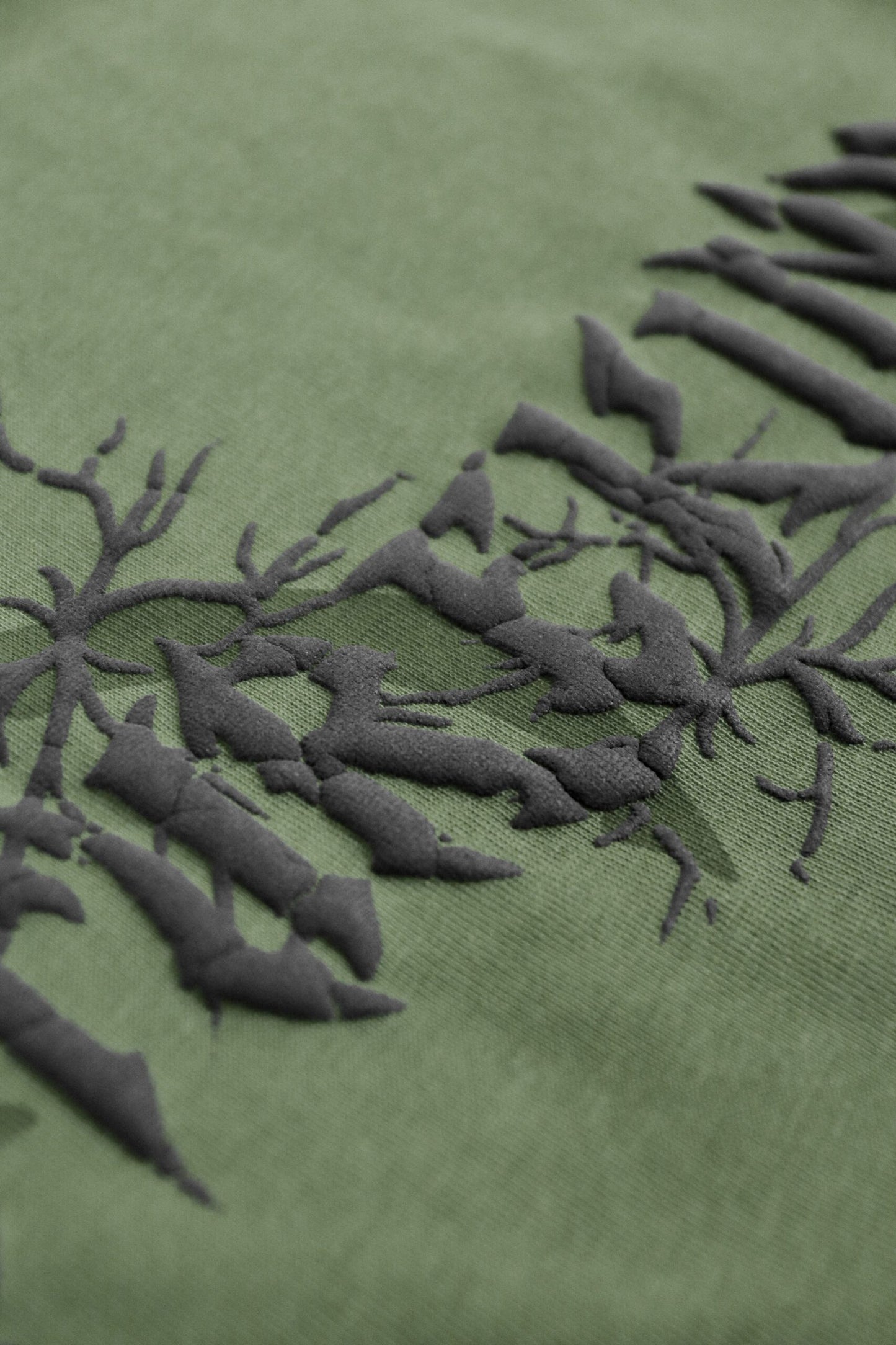 Futurekind : Time Crack Essential Tee Green