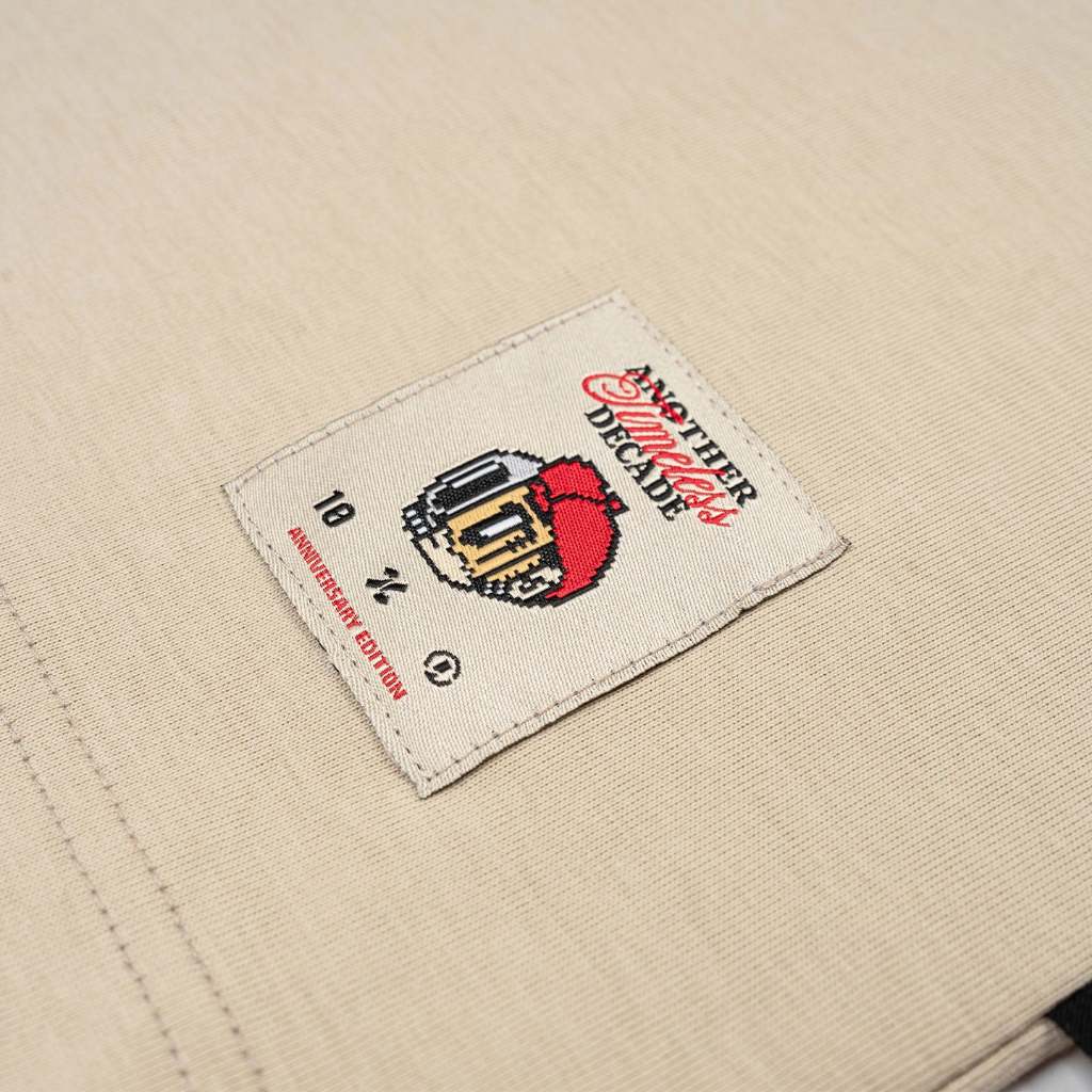Dr Mister : The Hatch Broad Tee Beige