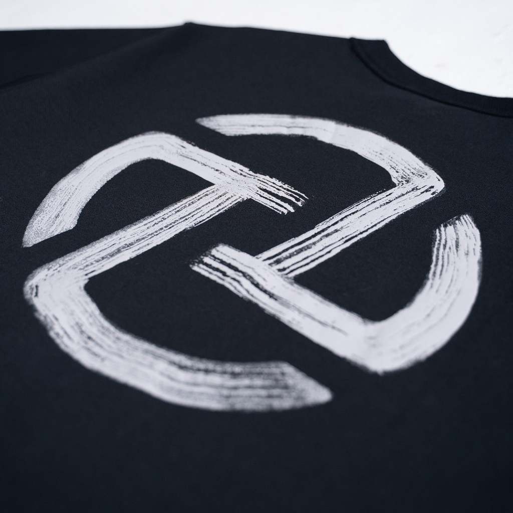 TNTCO : Textured Logo Tee Black