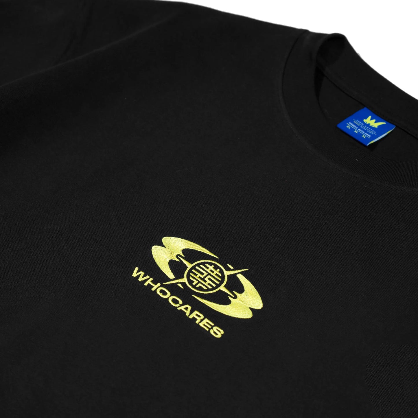 Whocares : Fortune Lion Tee