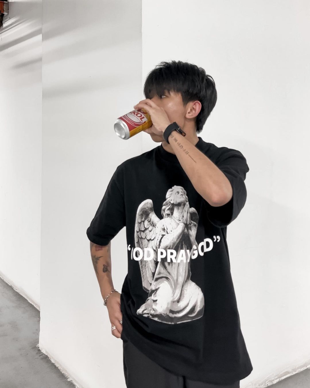 FRDCO : God Pray God Tee Black