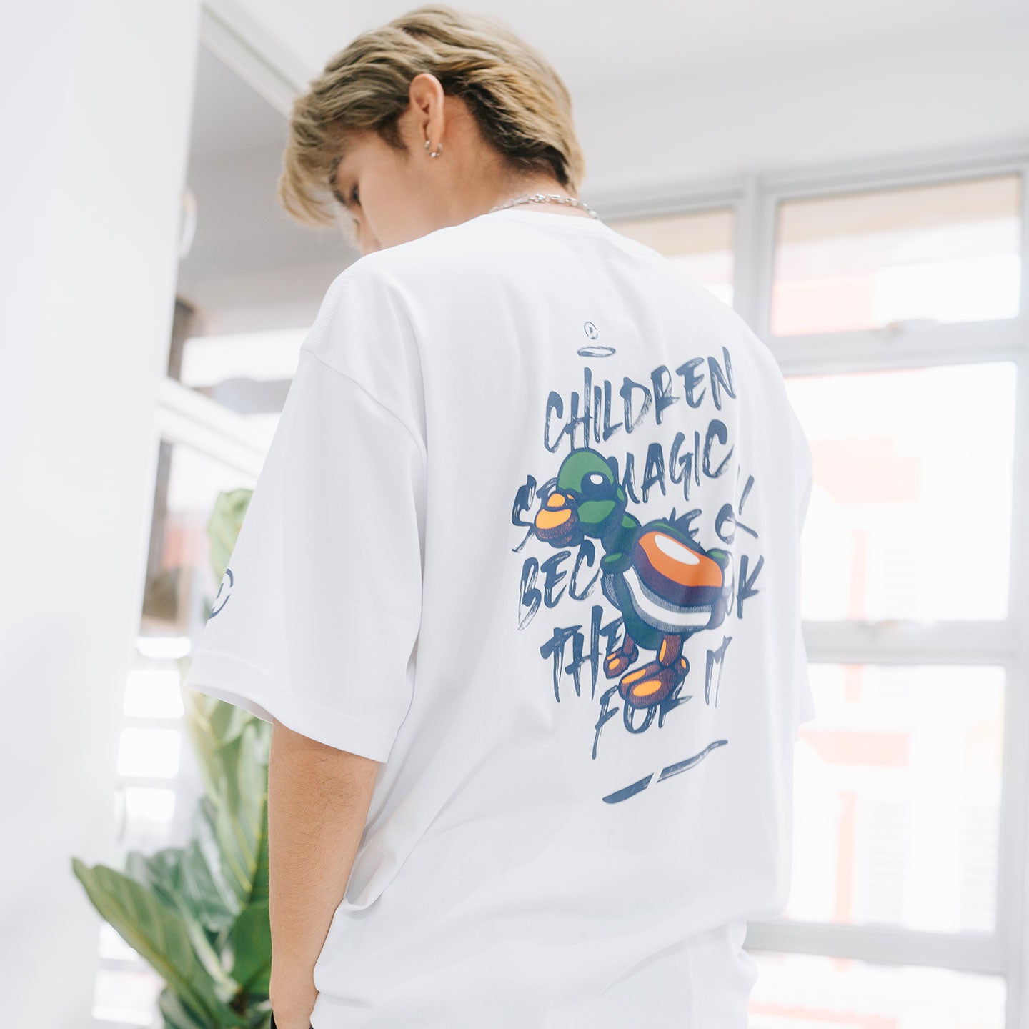 Dr Mister : Balloon Duck Oversized Tee White