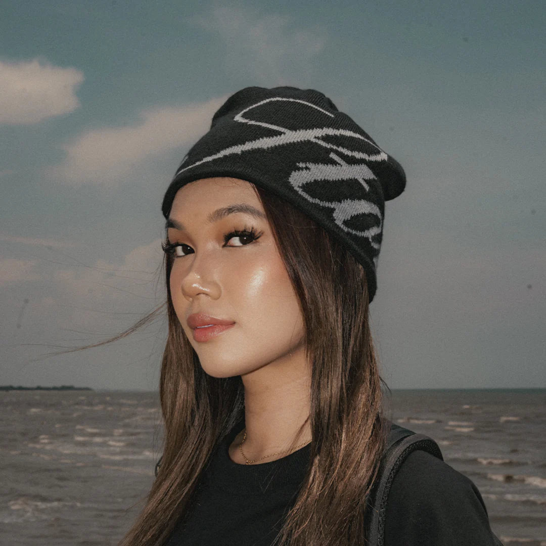 Stoned&Co Void : Cursive Logo Beanie Black