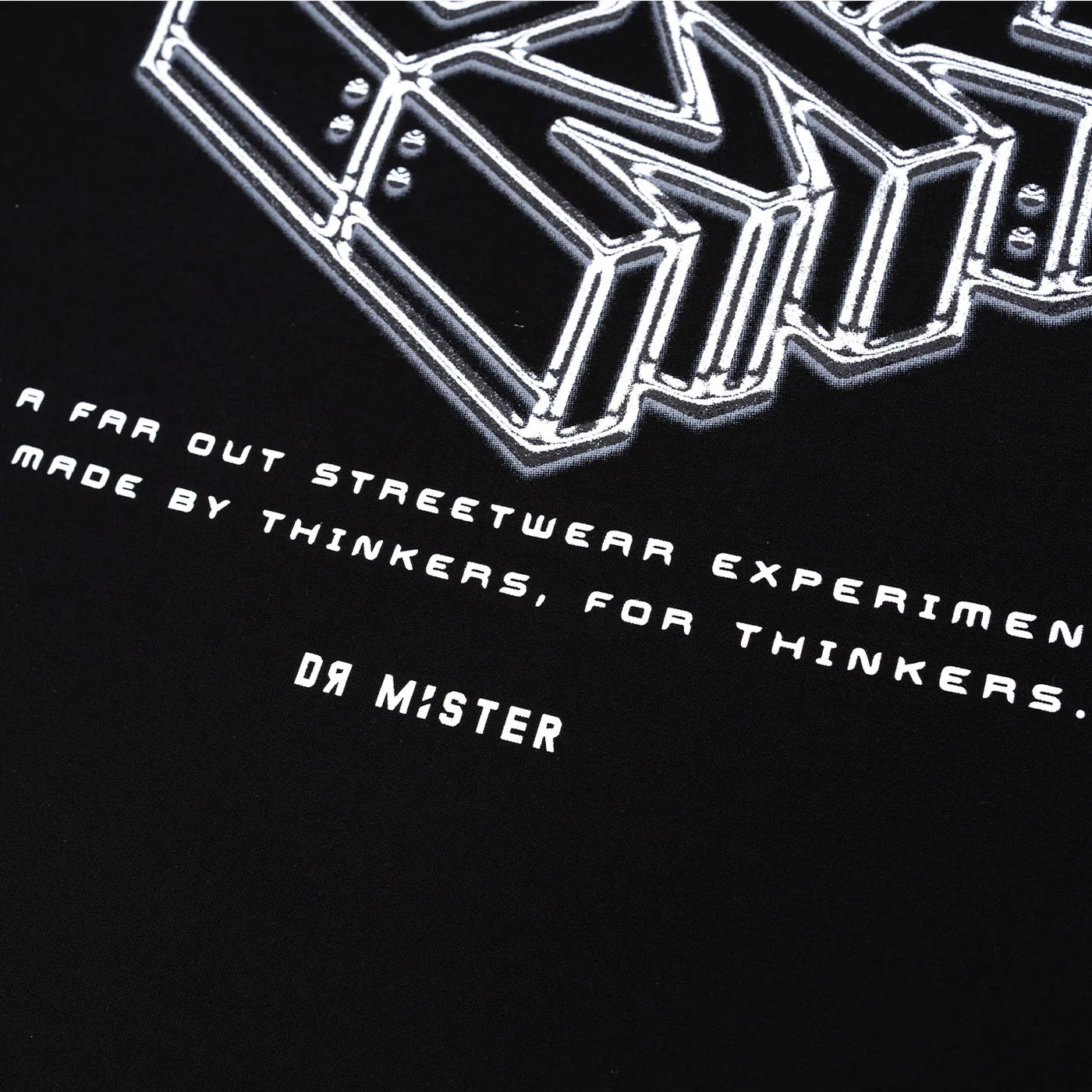 Dr Mister : Chrome Abbr Tee Black