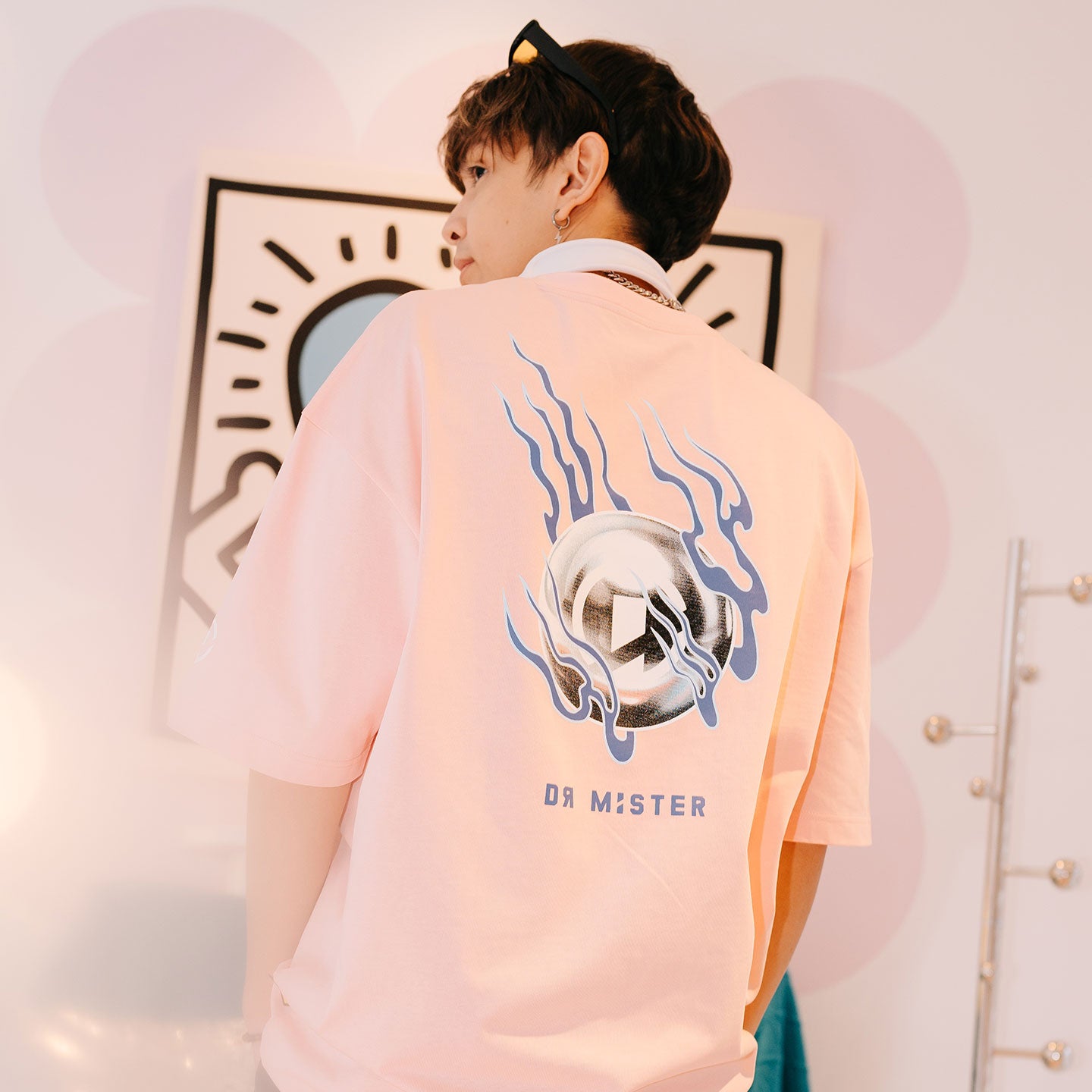Dr Mister : Flaming Pearl Broad Tee