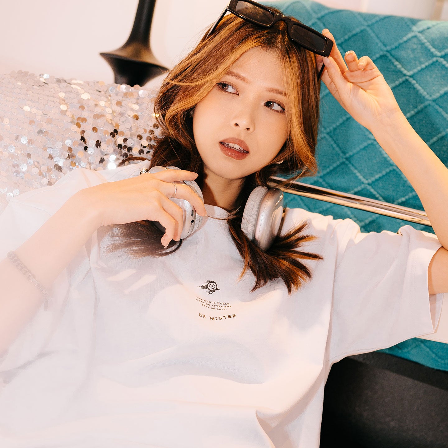 Dr Mister : Flaming Pearl Broad Tee