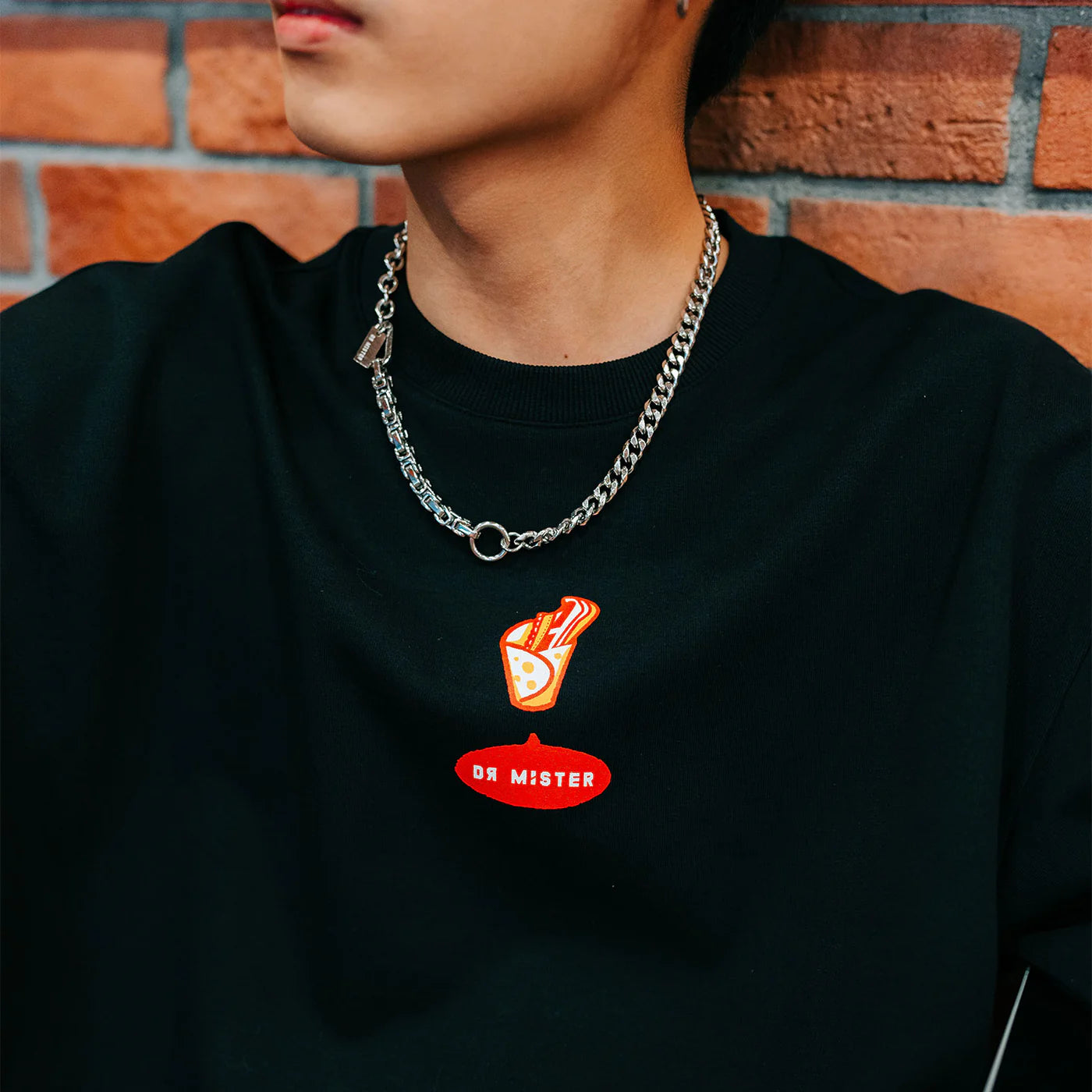 Dr Mister : Sneakebab Broad Tee Black