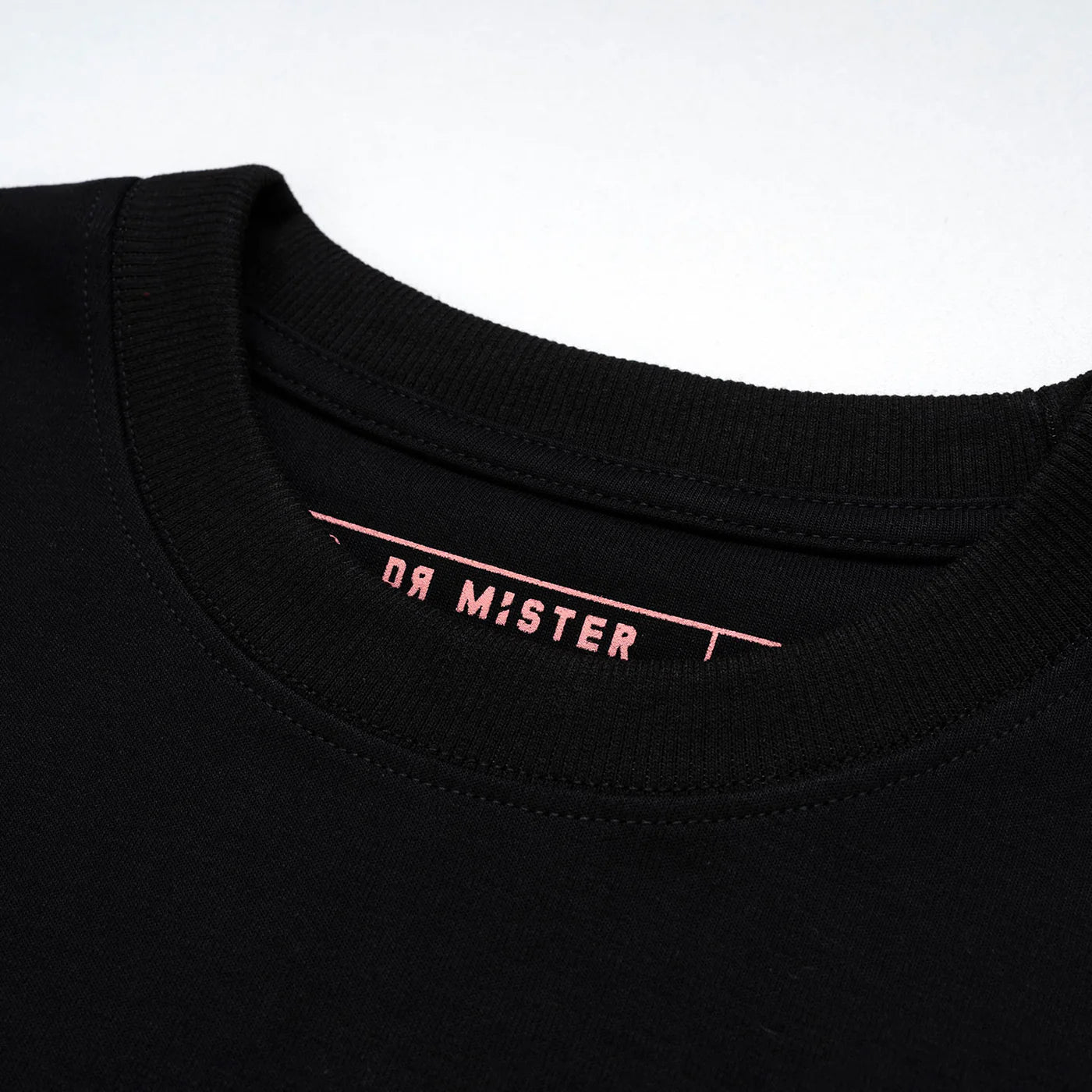 Dr Mister : Sneakerella Broad Tee