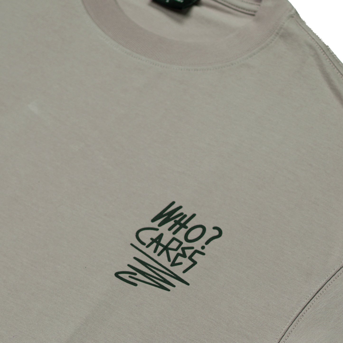 Whocares : Distressed Smiley Tee