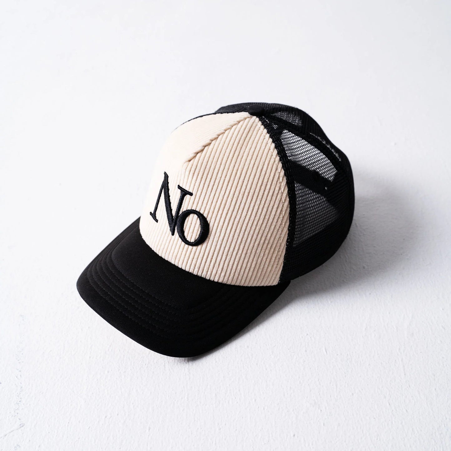 TNTCO : No Cap Beige