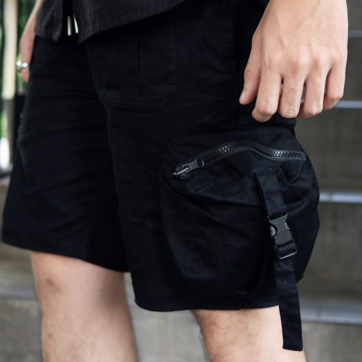 DC CLOTHING 3D POCKETS CARGO SHORTS
