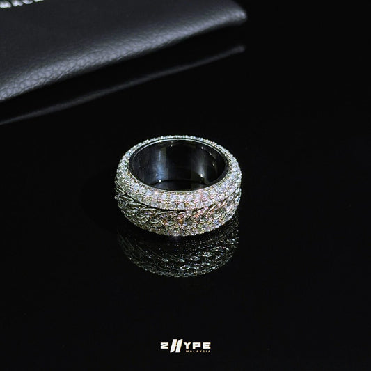 2HYPE ICED SPINNING CUBAN RING