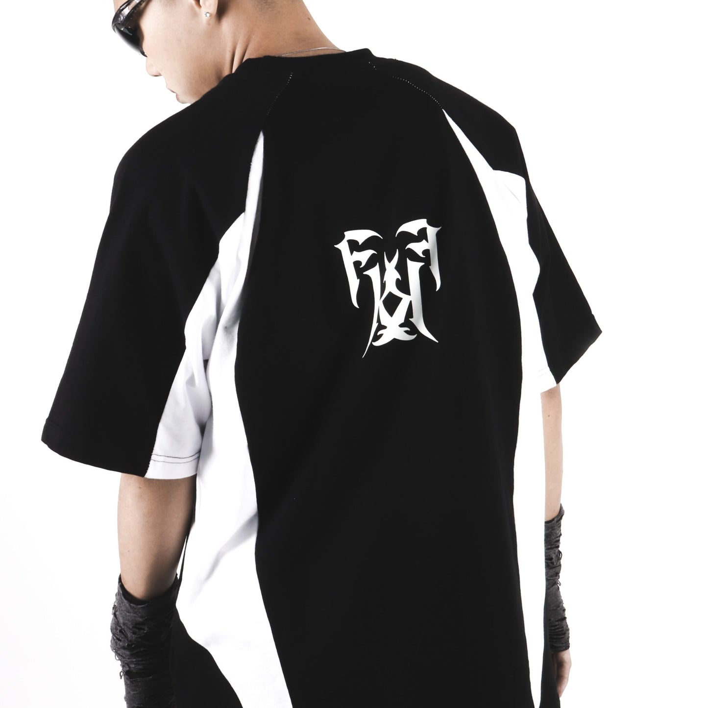Futurekind : Energy of Future Tee Black