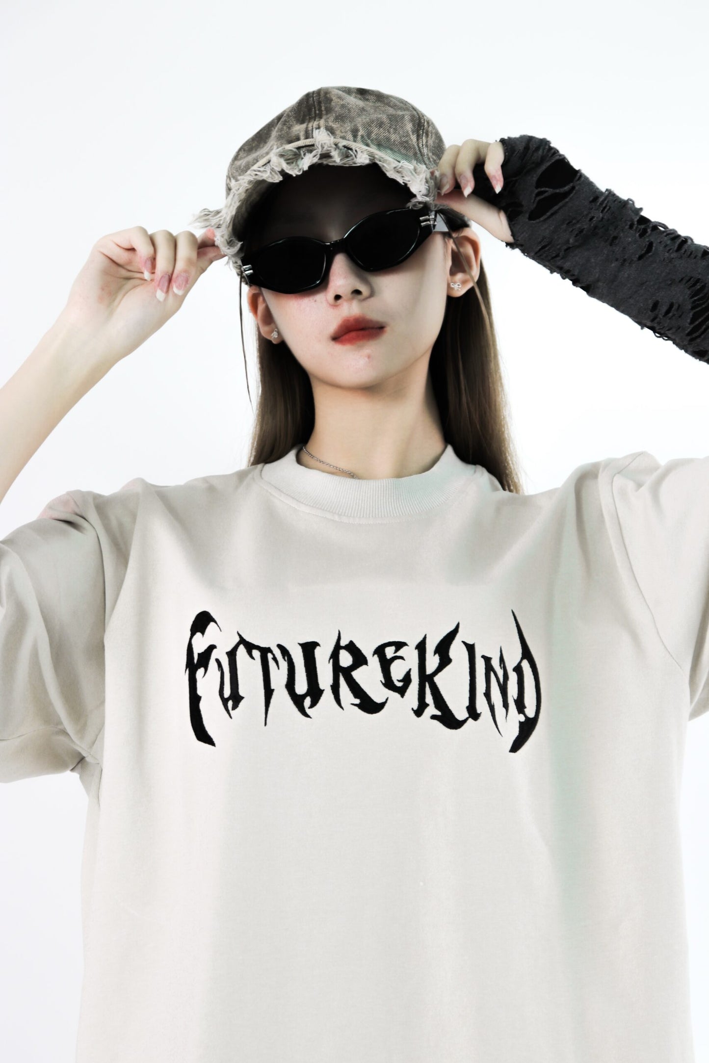 Futurekind : Trap ERA Embroid Logo Tee Khaki