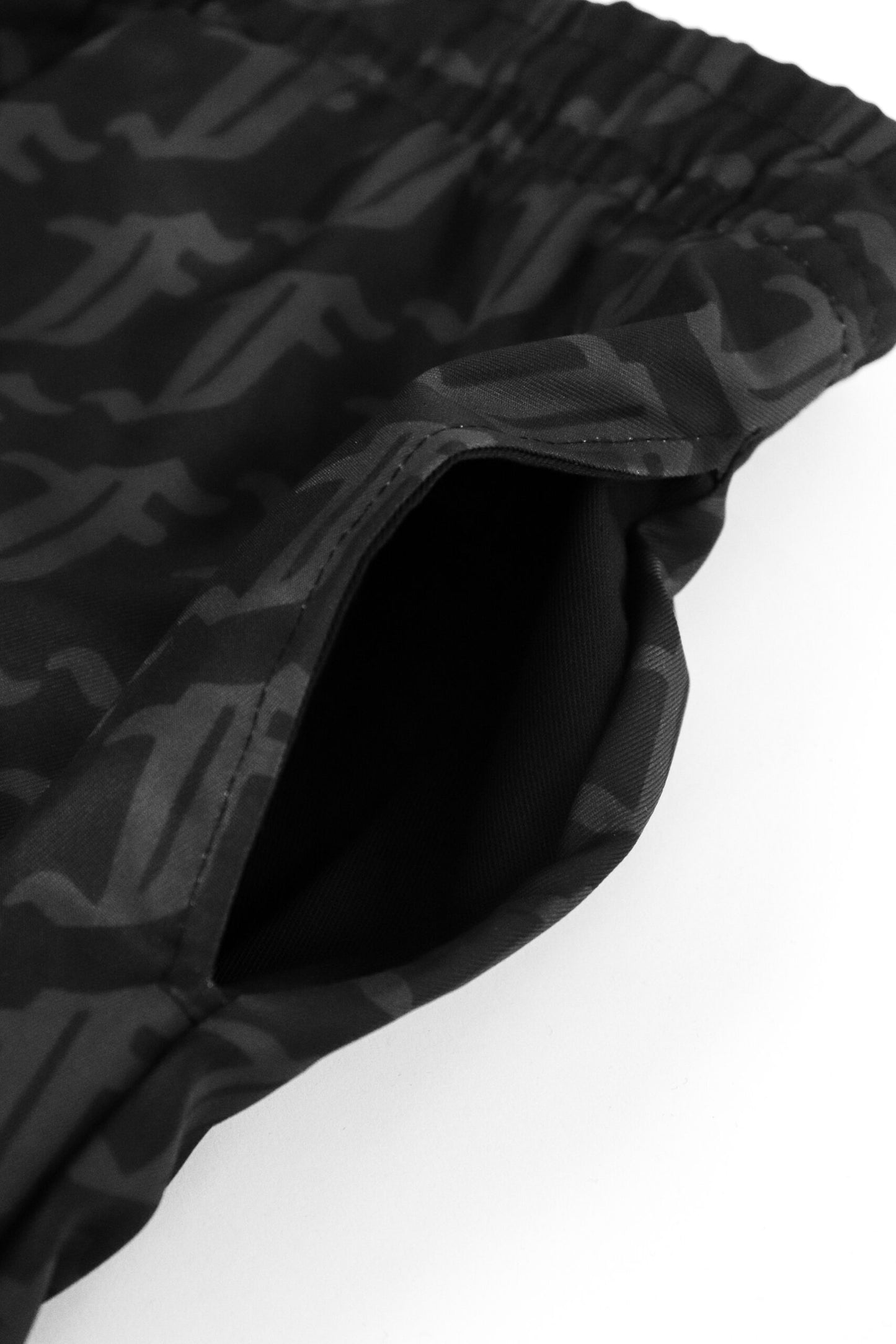 FRDCO : Signature F Black Long Pants