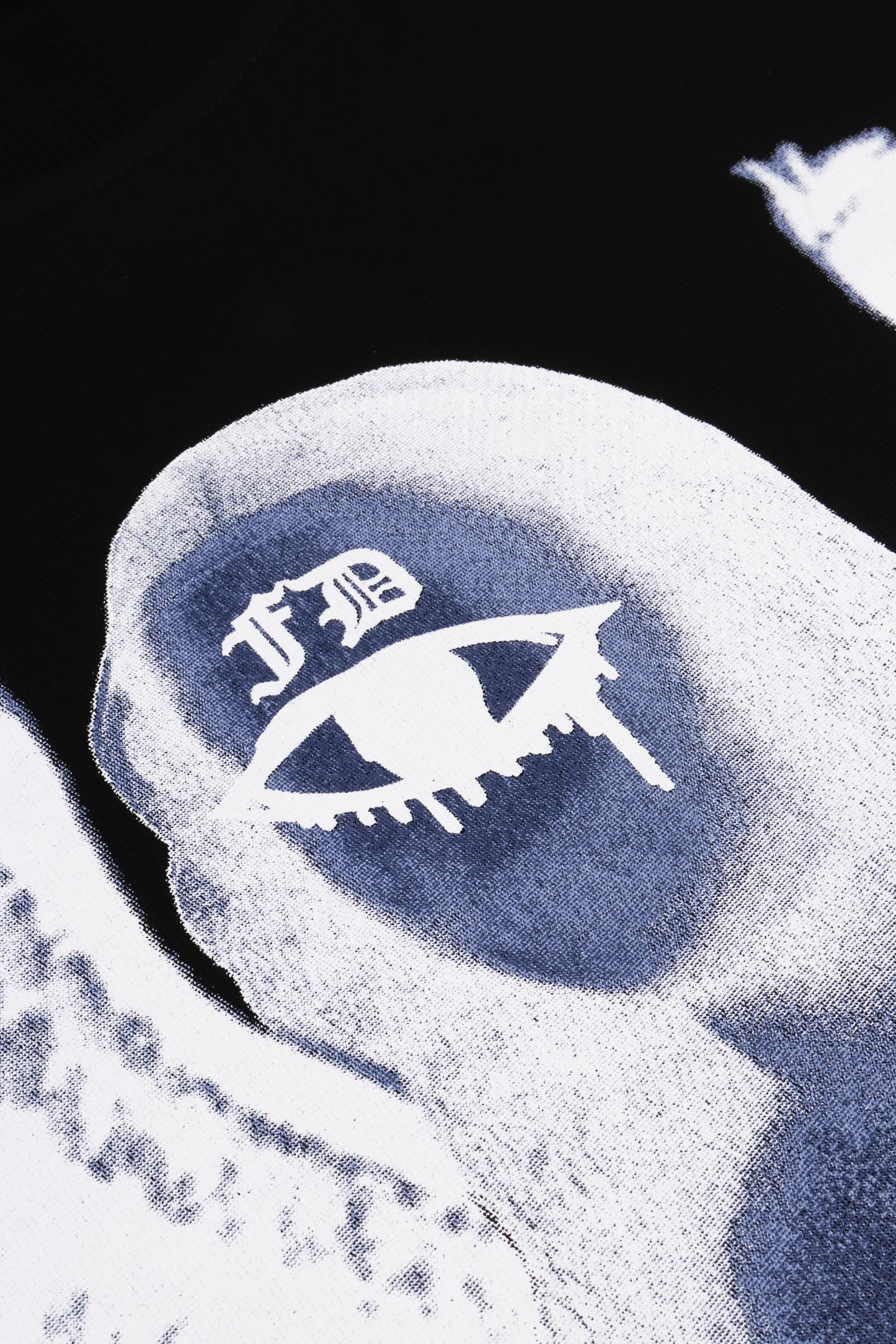 FRDCO : Ghost Monalisa Logo Tee Black