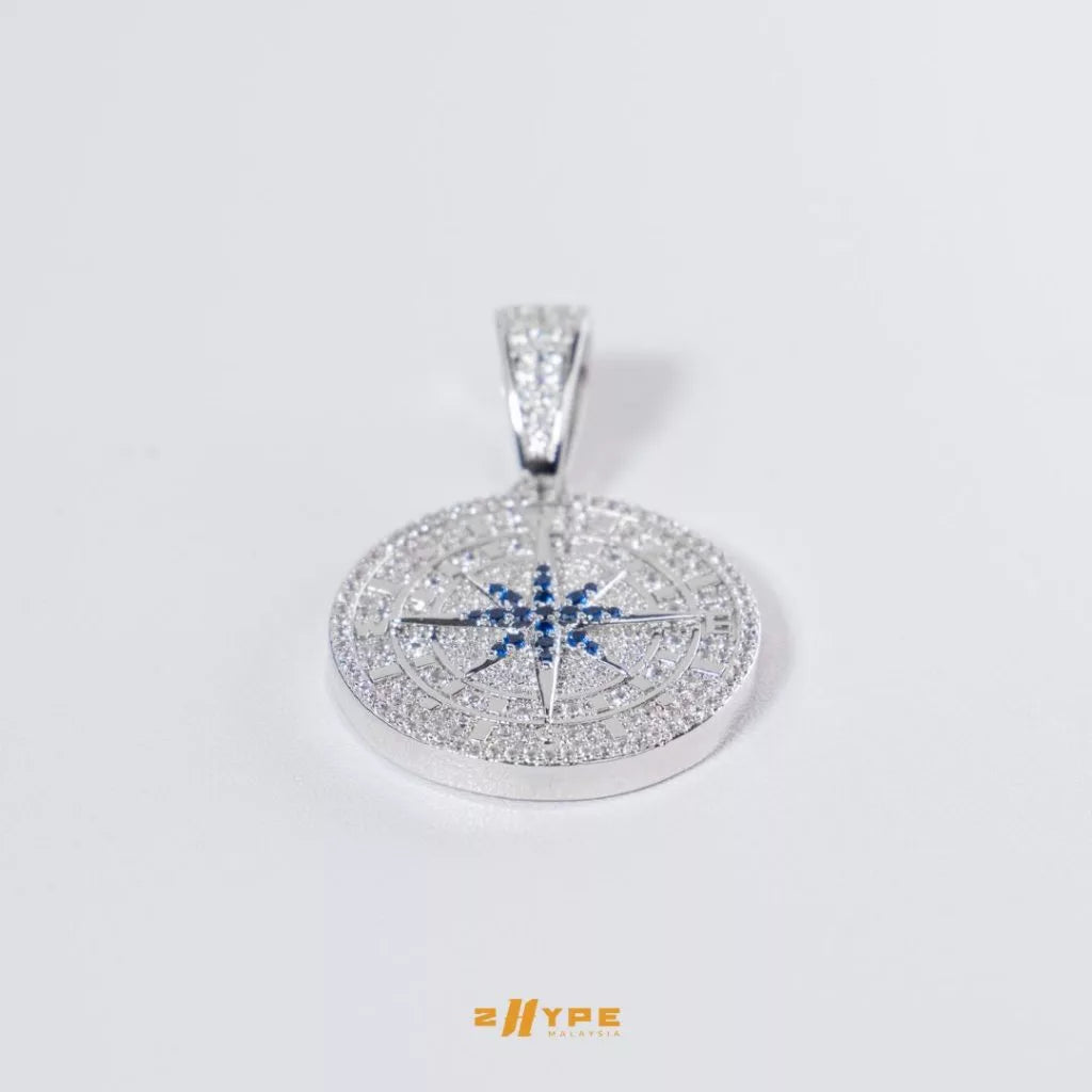 2HYPE : Iced Out Compass Pendant