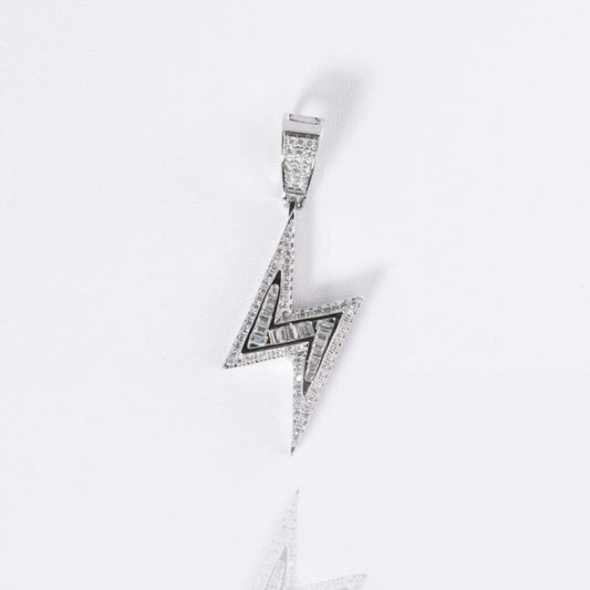 2HYPE : Iced Out Electric Pendant