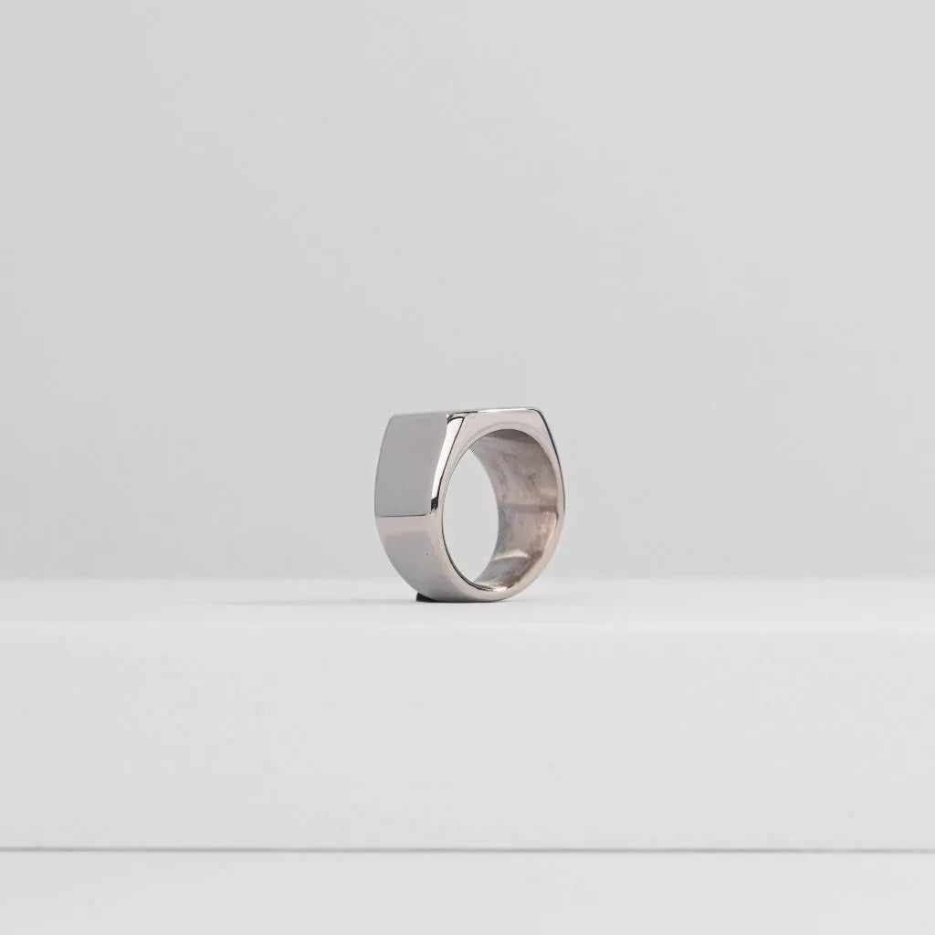 2HYPE PLAIN SIGNET RING