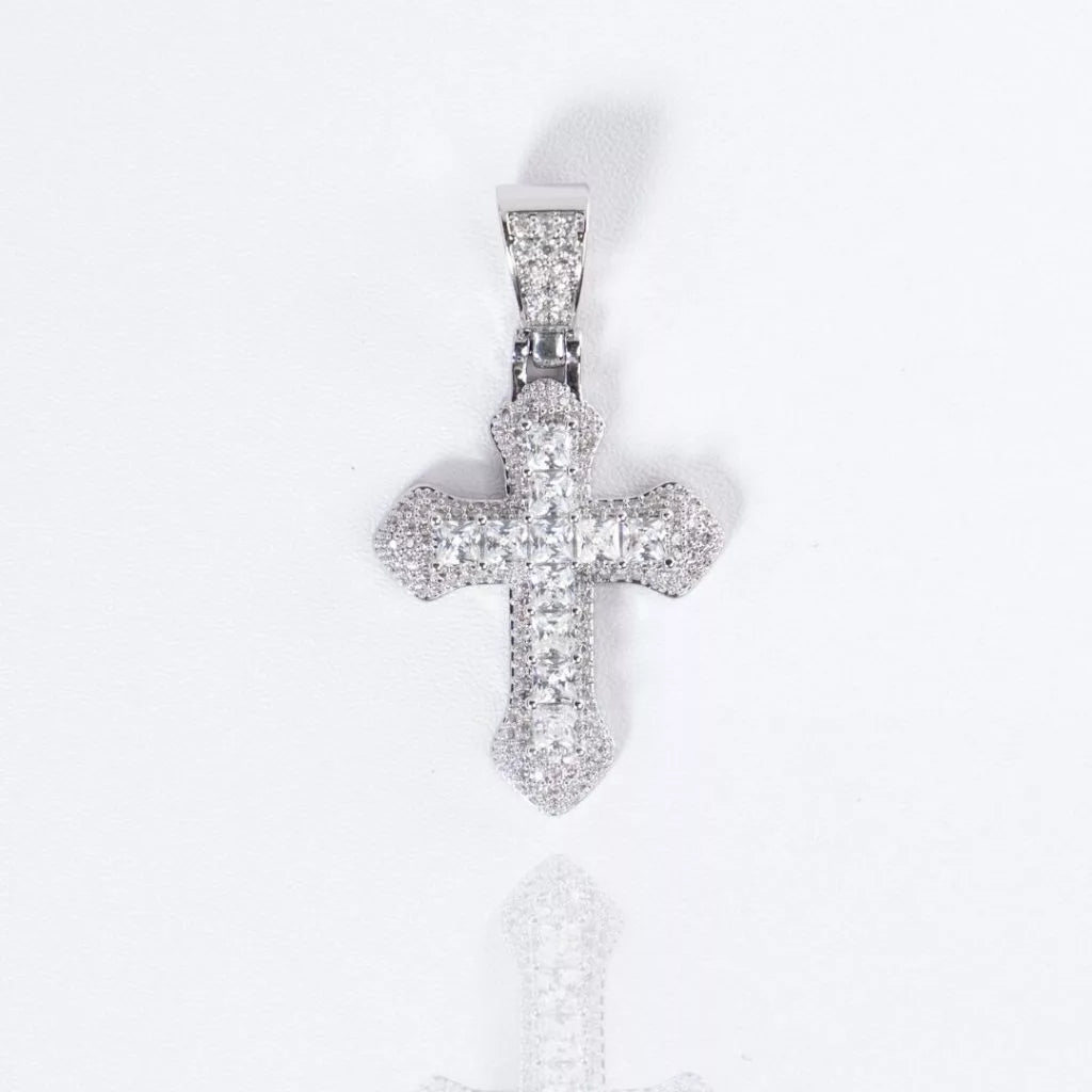 2HYPE : Iced Out White Cross Pendant