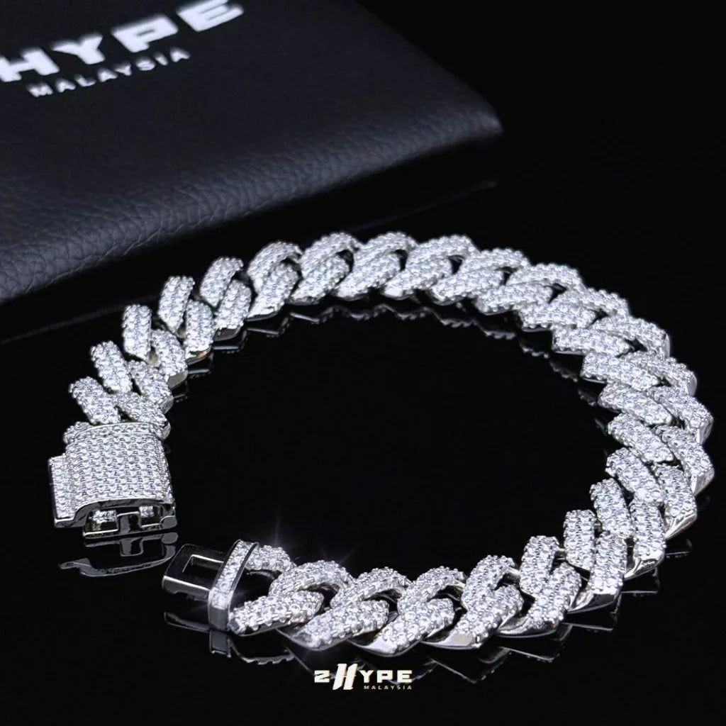 2HYPE : Iced Prong Cuban Link Bracelet