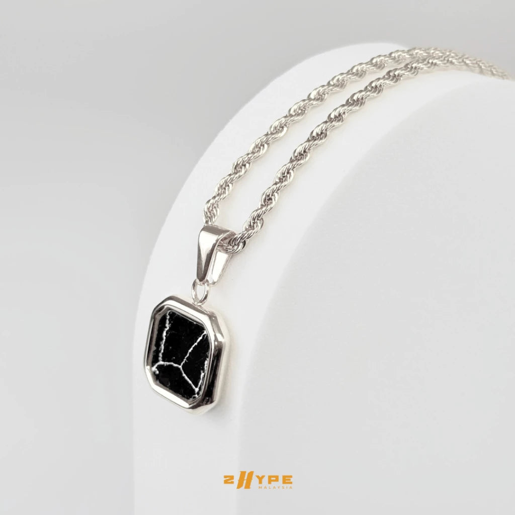2HYPE : Noir Marble Pendant Silver